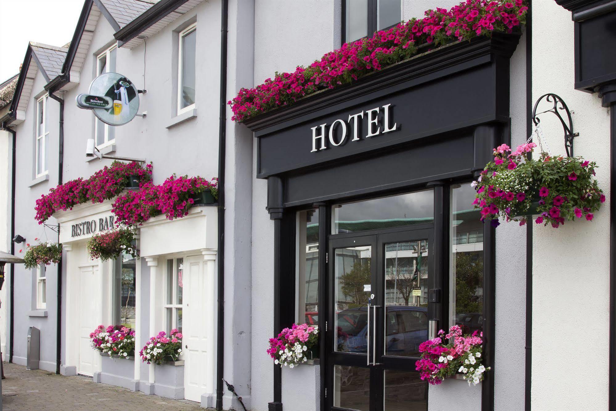 The Huntsman Inn Galway Exterior foto